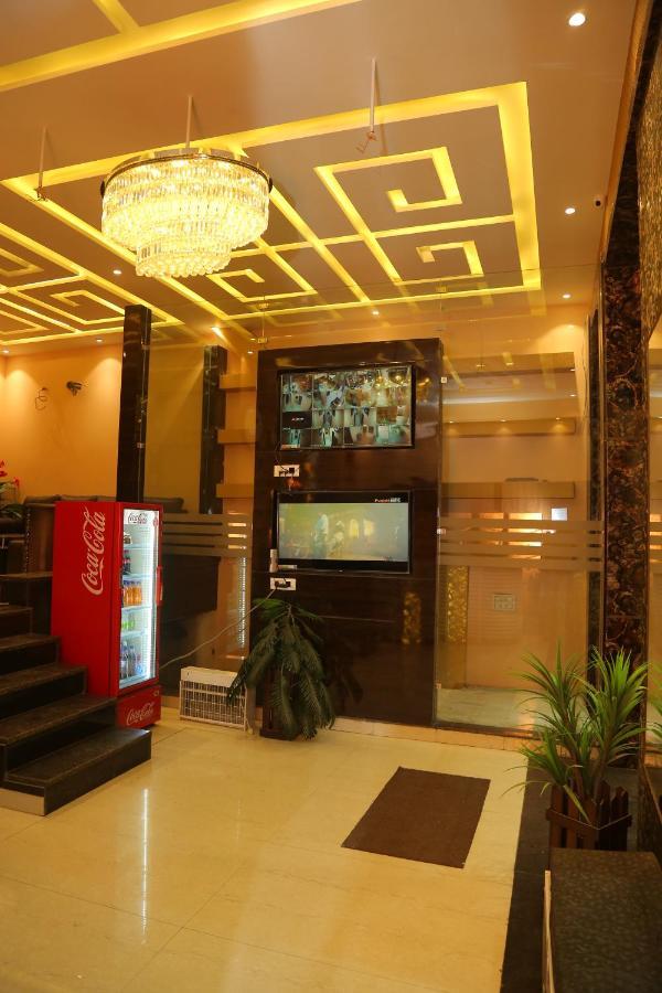 Hotel Golden Dreams Αμριτσάρ Εξωτερικό φωτογραφία