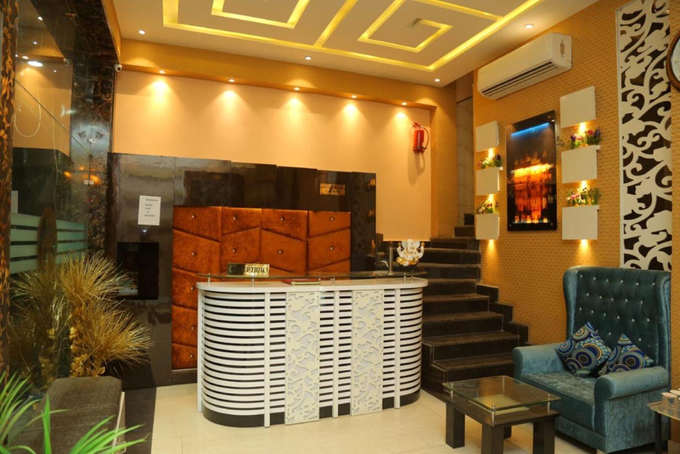 Hotel Golden Dreams Αμριτσάρ Εξωτερικό φωτογραφία